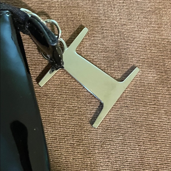 Far Nine Black Rhinestone & Studs Tote Bag w/ Built in Working Clock - Picture 6 of 10